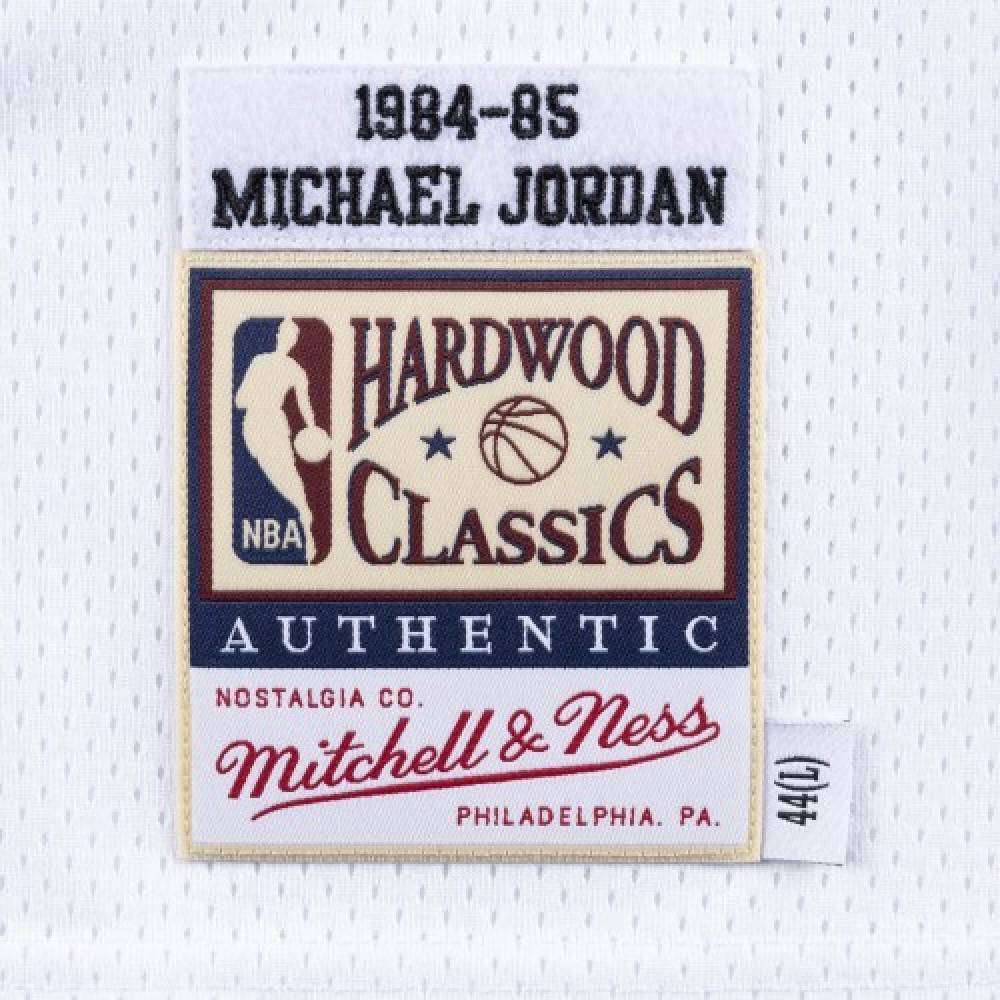 Men's Chicago Bulls Michael Jordan #23 Throwback White 1984-85 Hardwood Classics Player Jersey-Pro Kit Vault | Brand New 26/27 Sports Jerseys